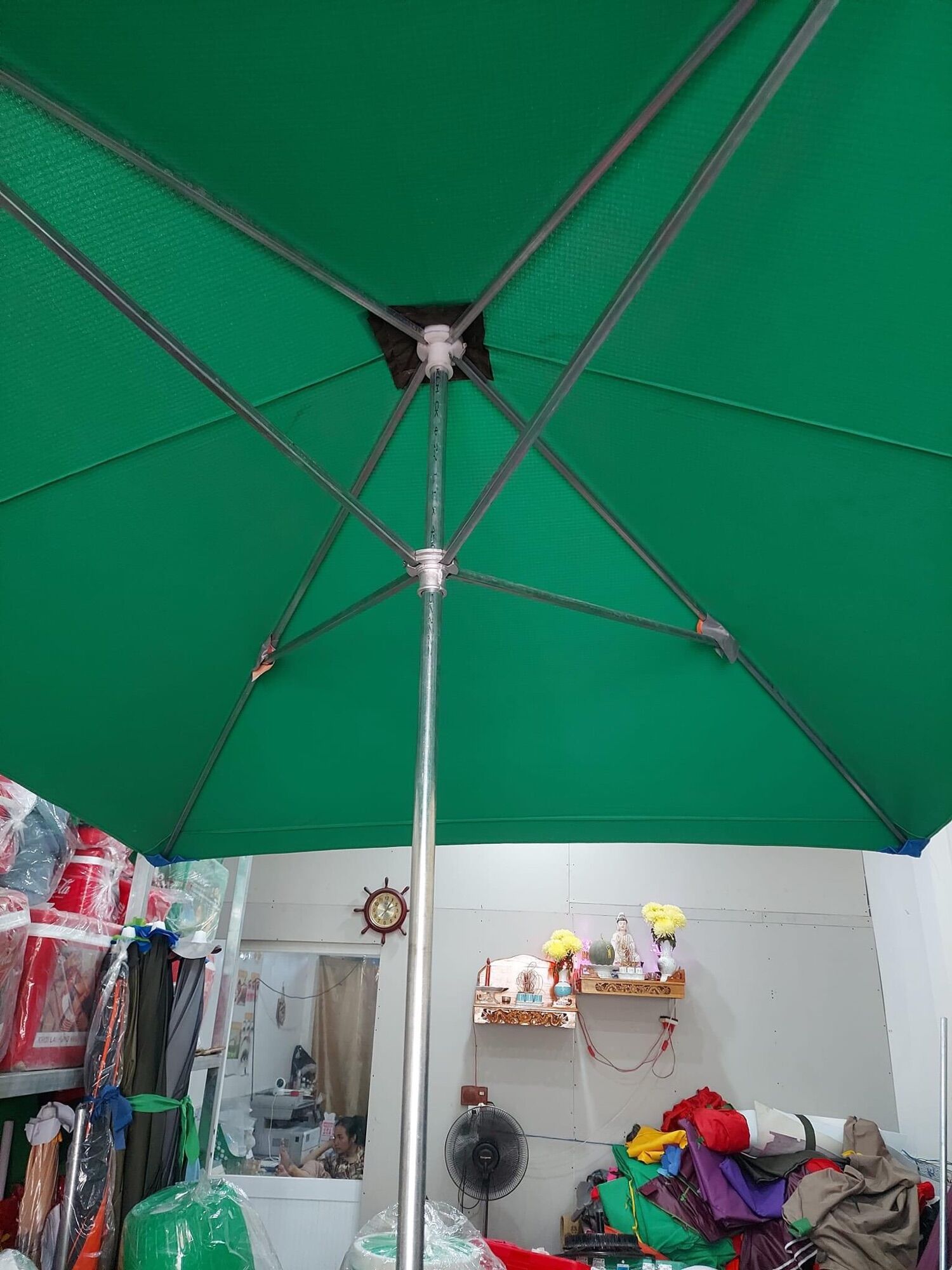 Dù lớn chữ Nhật, dù mái hiên 3m2 rộng 2m2 chưa gồm chân đế