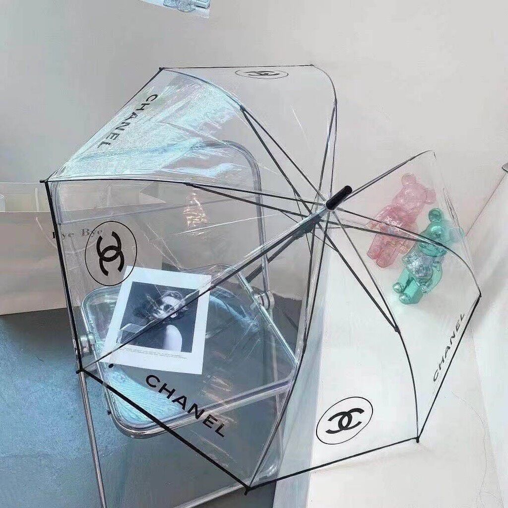 Ô trong suốt cán dài chanel hót 2022