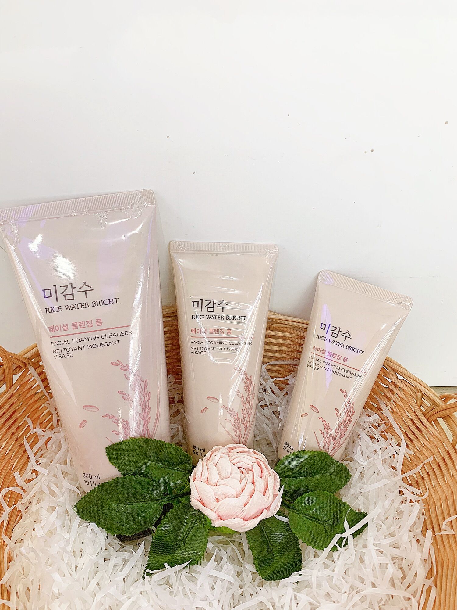 Sữa rửa mặt gạo trắng da The Face Shop Rice Water Bright Cleansing Foam