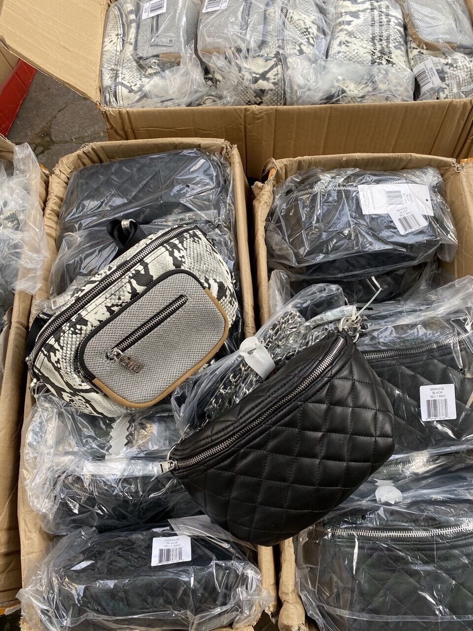 Túi bao tử steven madden belt bag