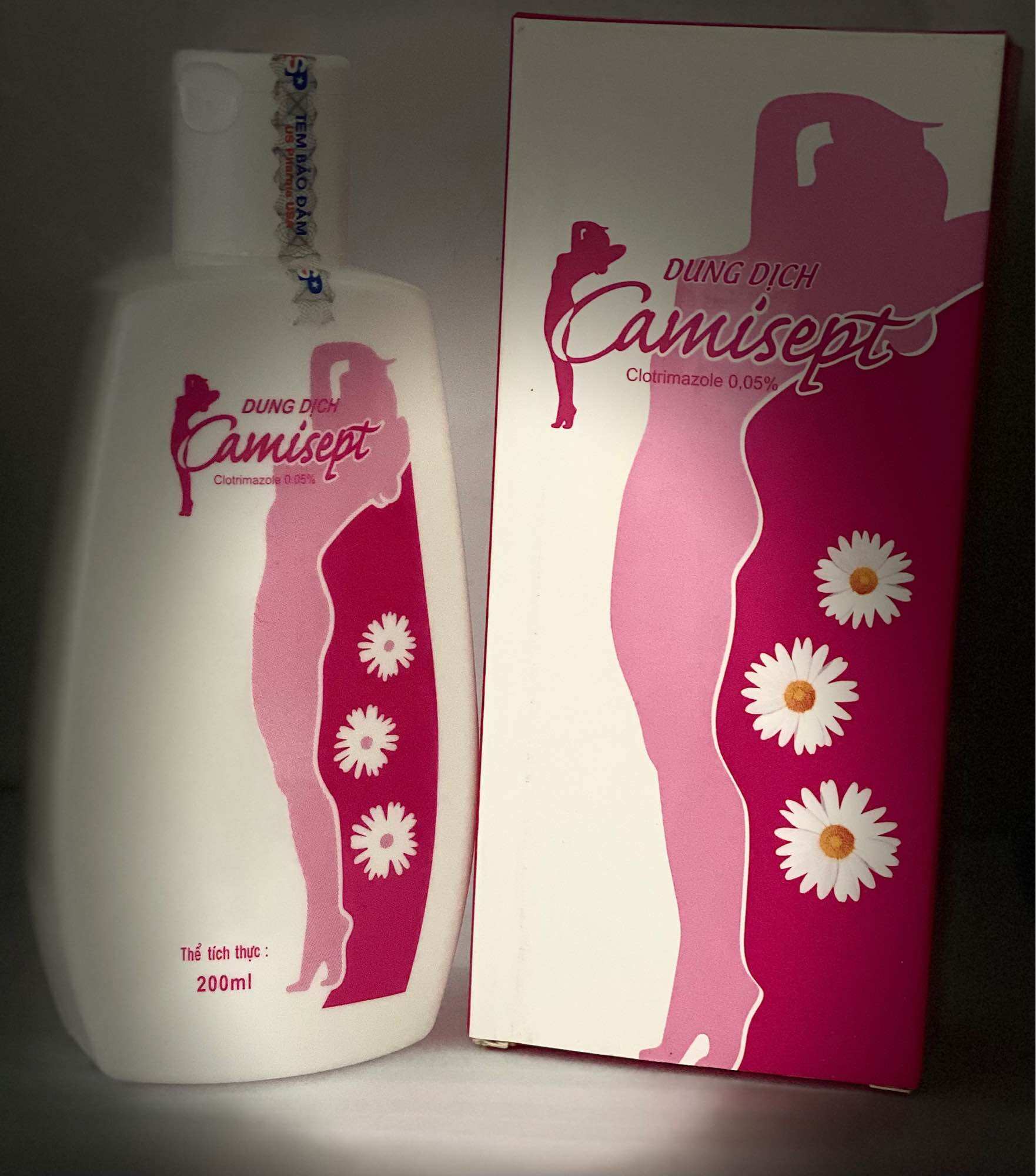 DUNG DỊCH VỆ SINH PHỤ NỮ CAMISEPT 200ML 01 chai