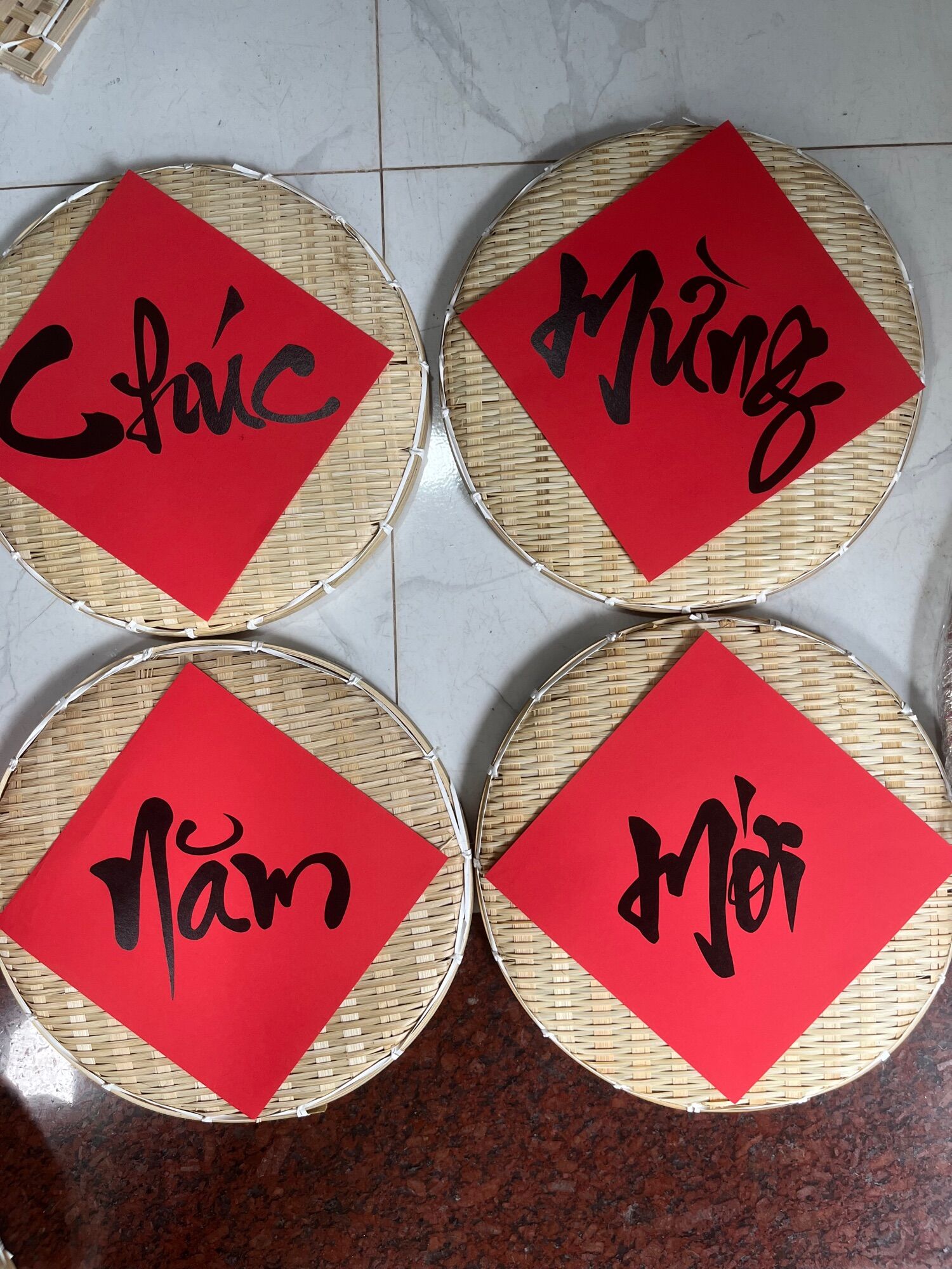 Phên chữ , mẹt chữ , compo trang trí