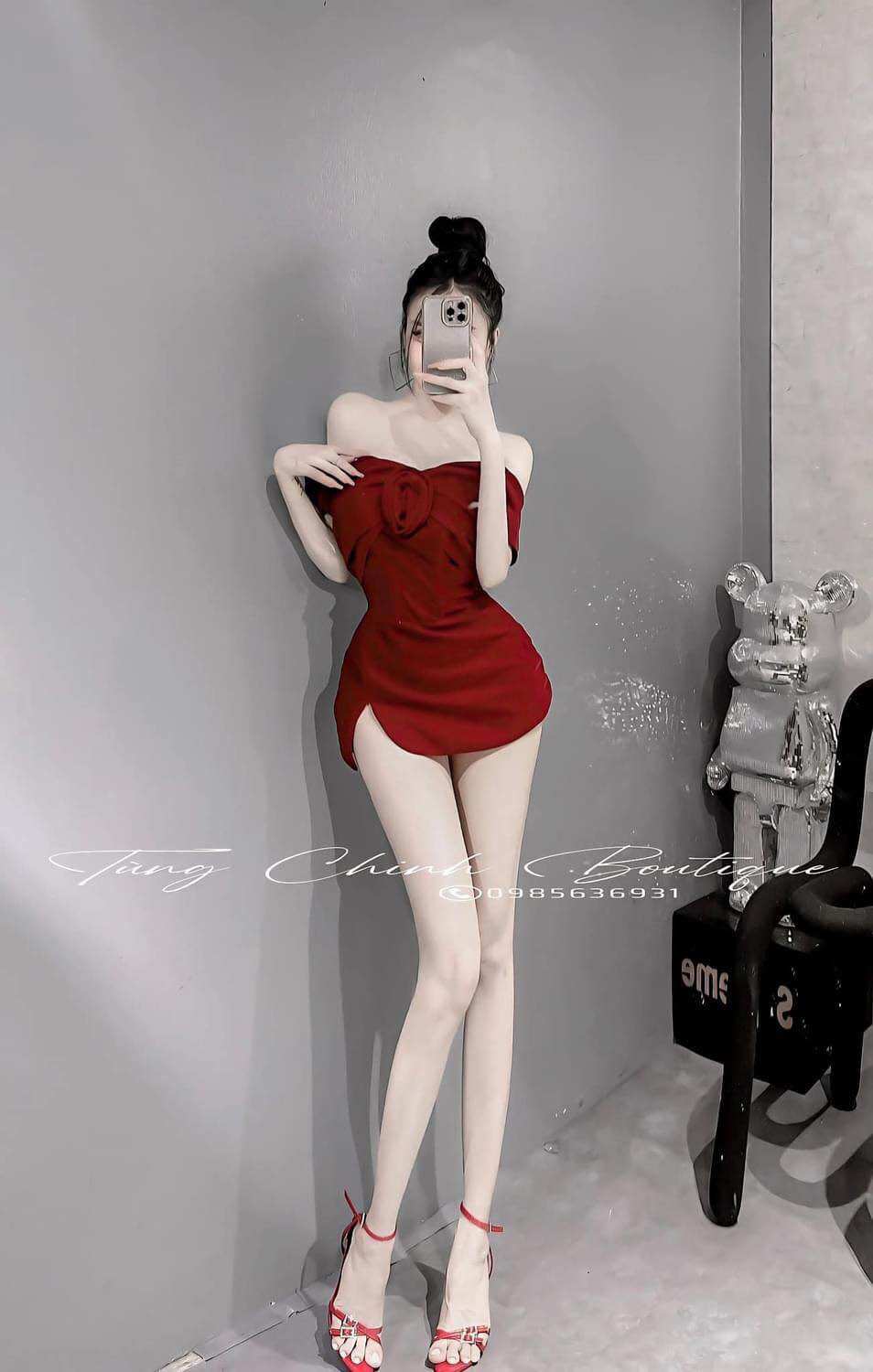 Đầm body trề vai cúp ngực