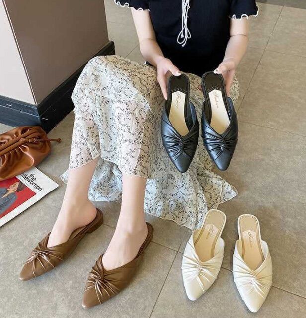 Dép sục nhựa