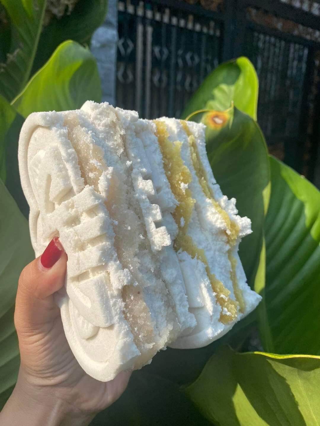 Combo 4 cái bánh in nhân dừa (250g x4)