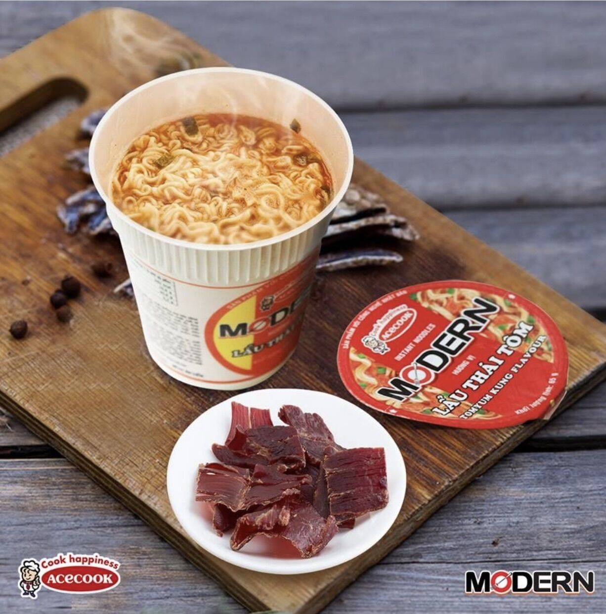 Thùng mì 24 ly Modern lẩu thái tôm 67g