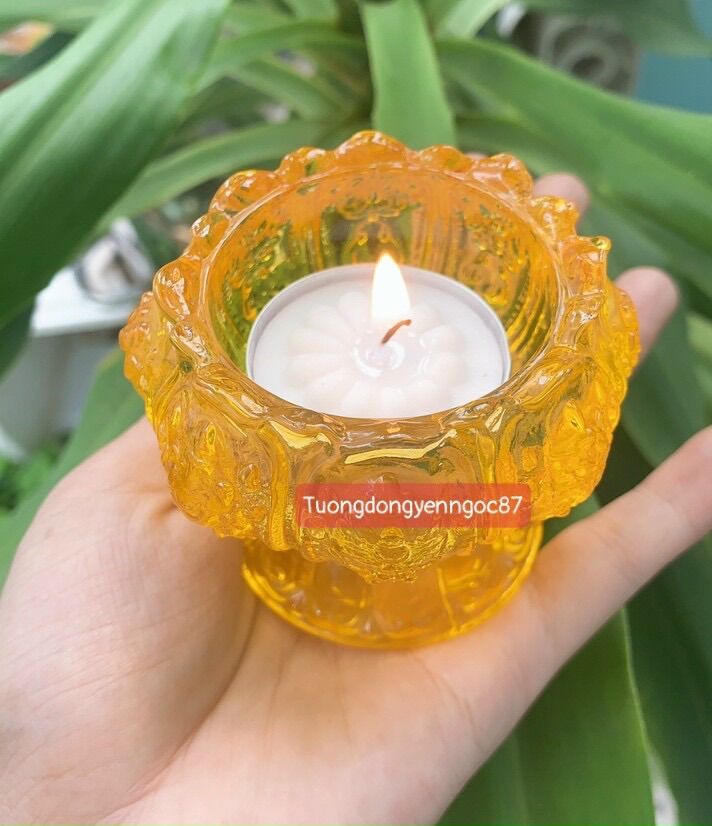 Đế đốt nến vàng ( cao 6 cm )