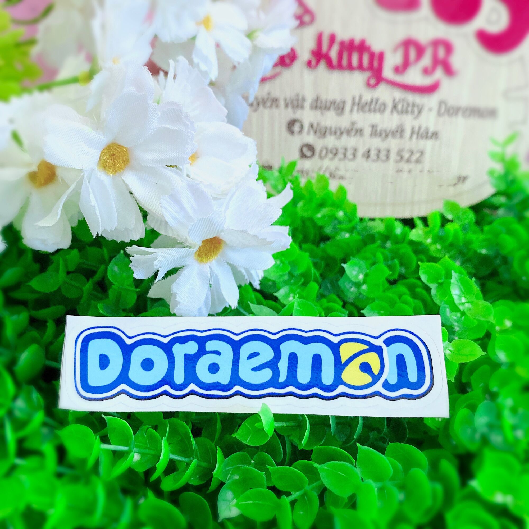 Decal dán trang trí Doraemon Doremon