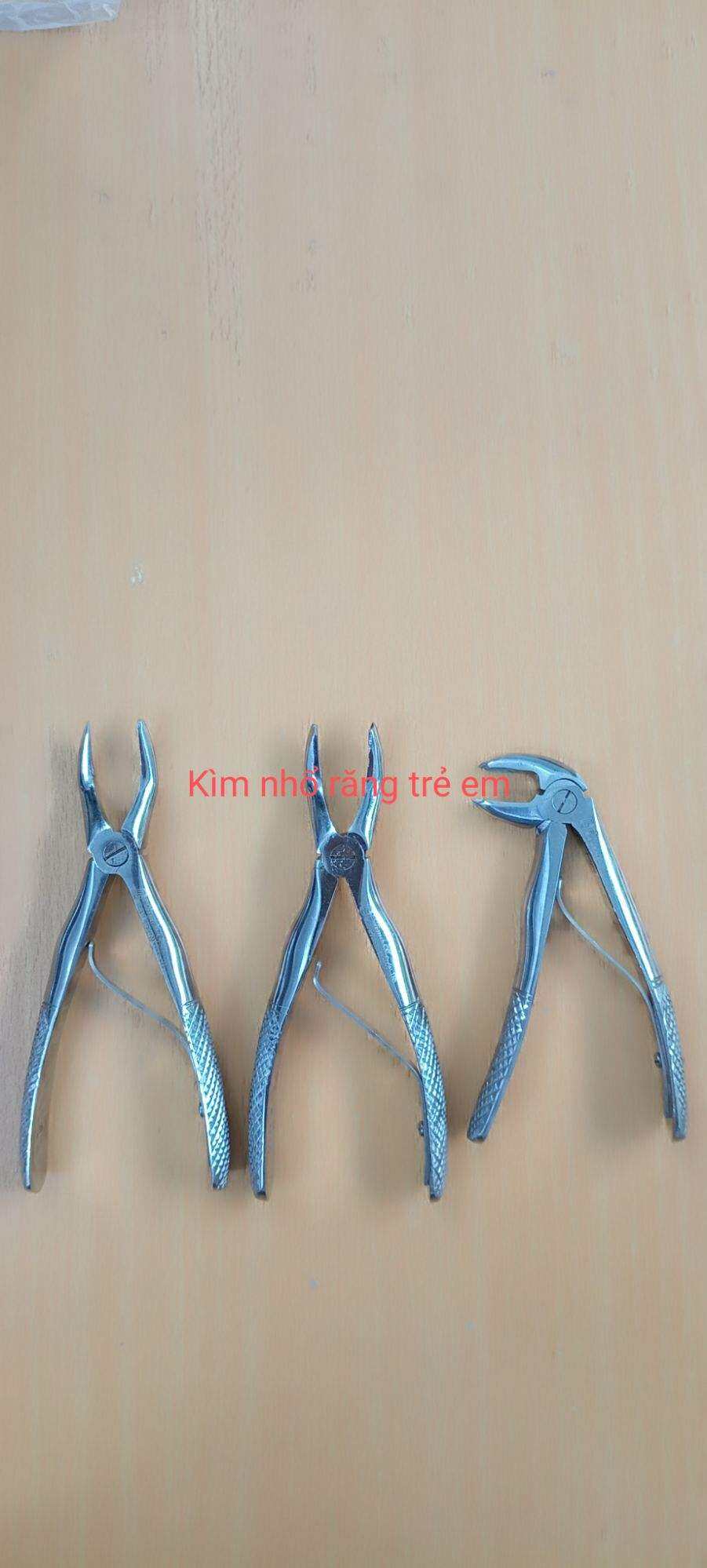 Kìm nhổ răng trẻ em