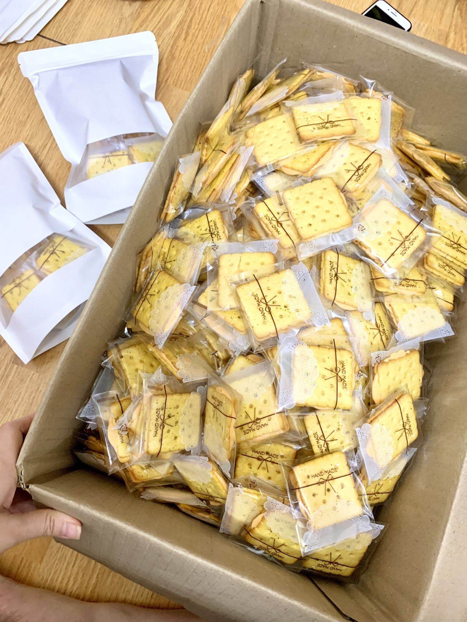 Bánh quy hành phô mai siêu ngon gói 150gr