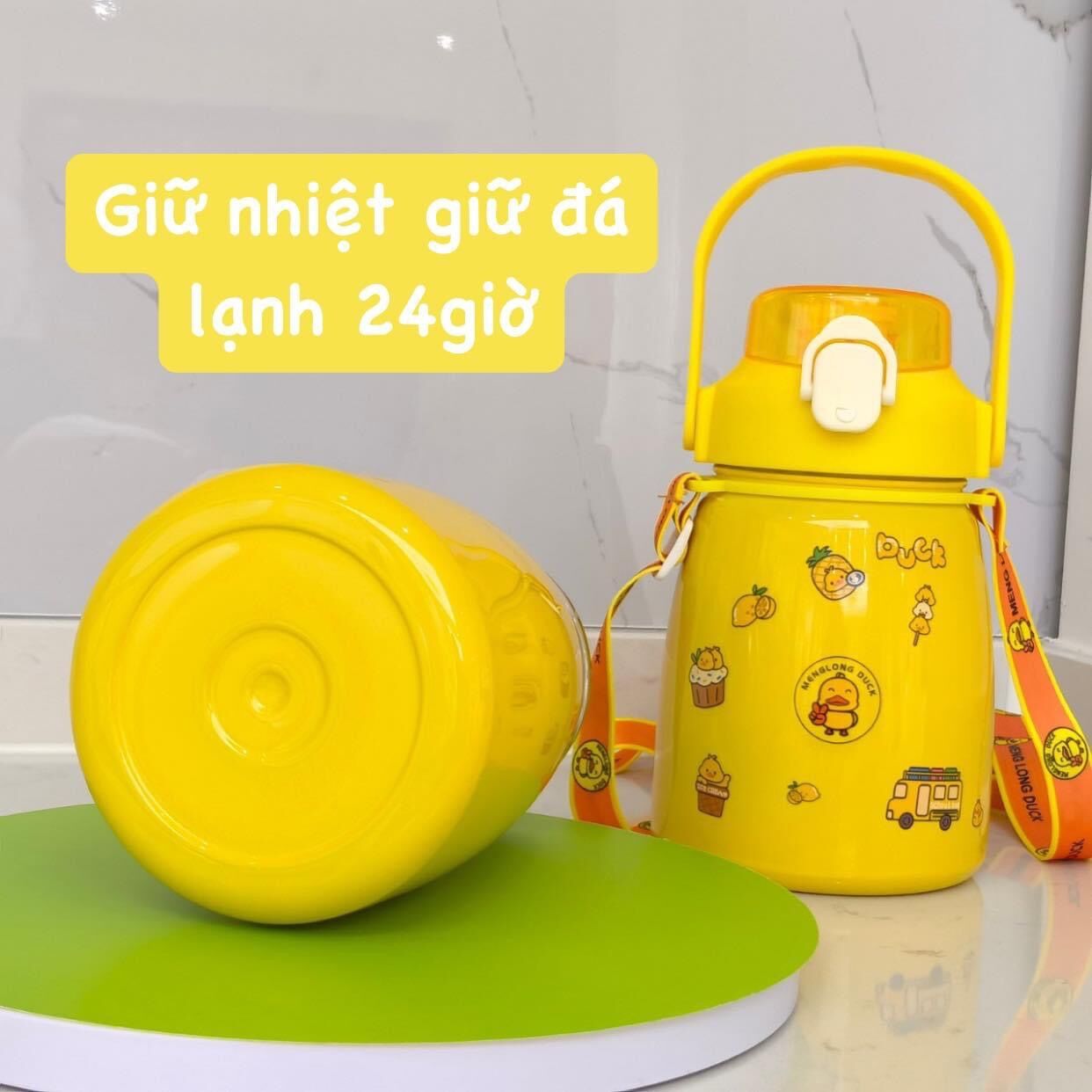 bình nước giữ nhiệt inox 304 con vịt vàng 900ml