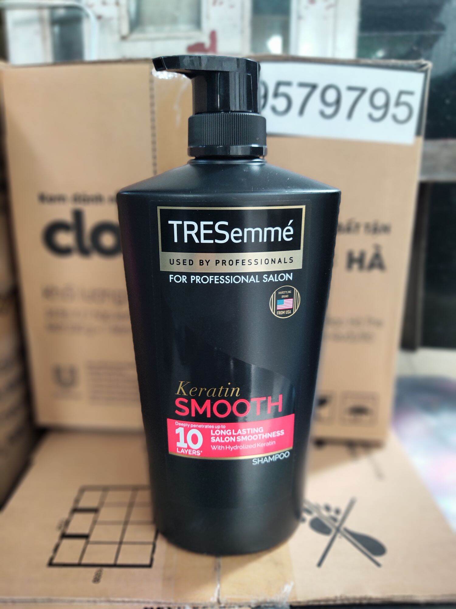 Dầu gội đầu TRESemmé 850g.