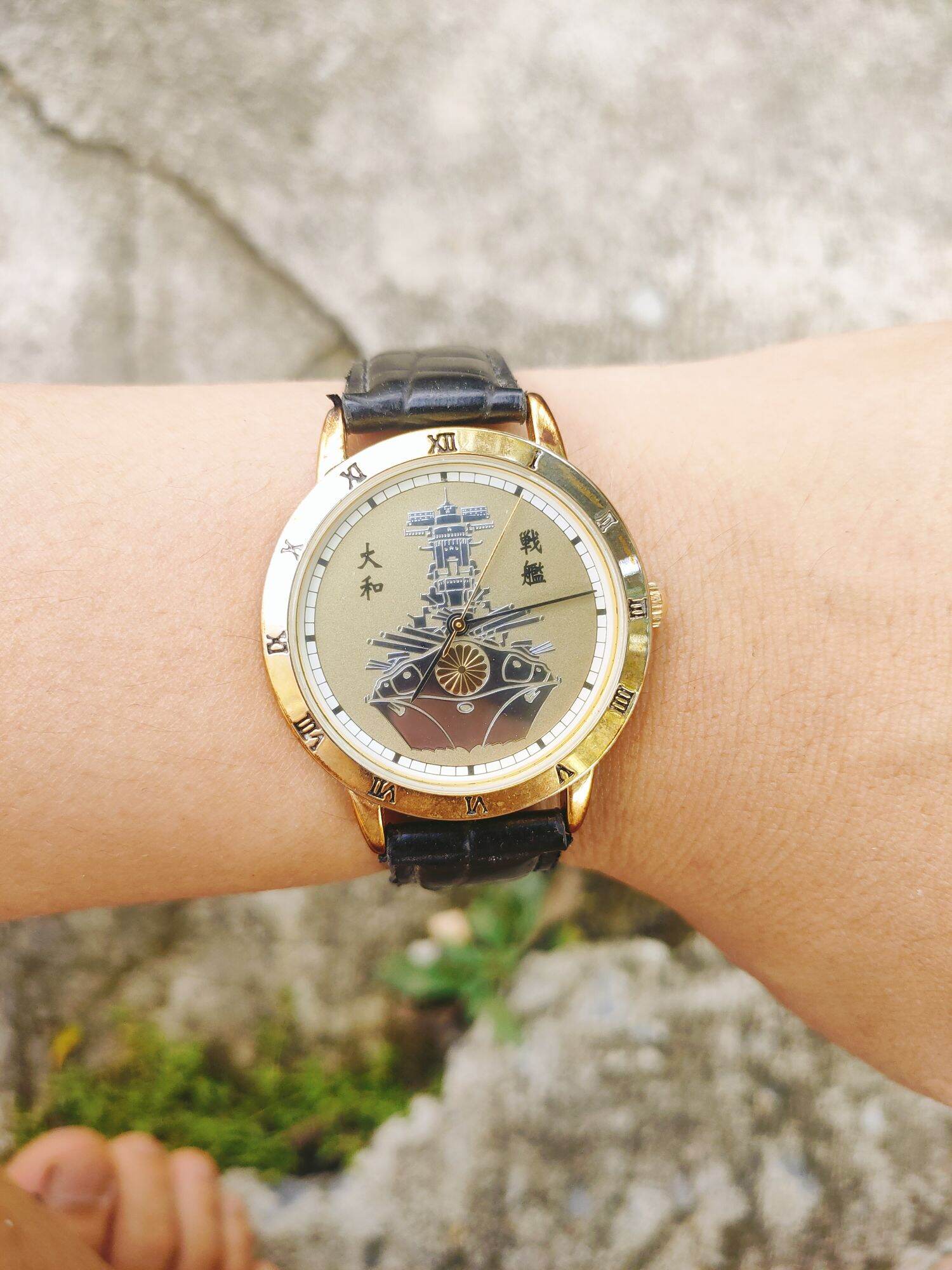 Đồng hồ nội đia nhật, size 38mm, dây da đẹp