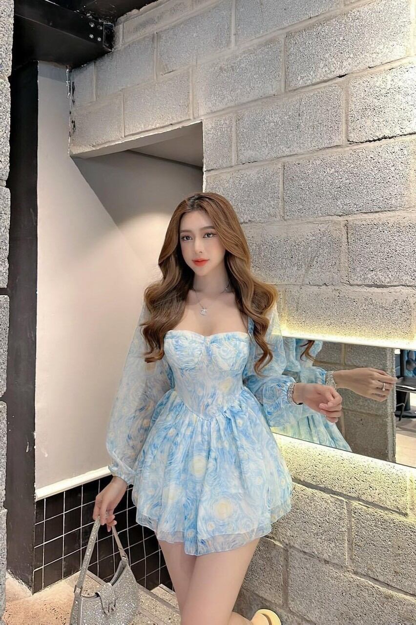 Đầm voan hoa tay dài