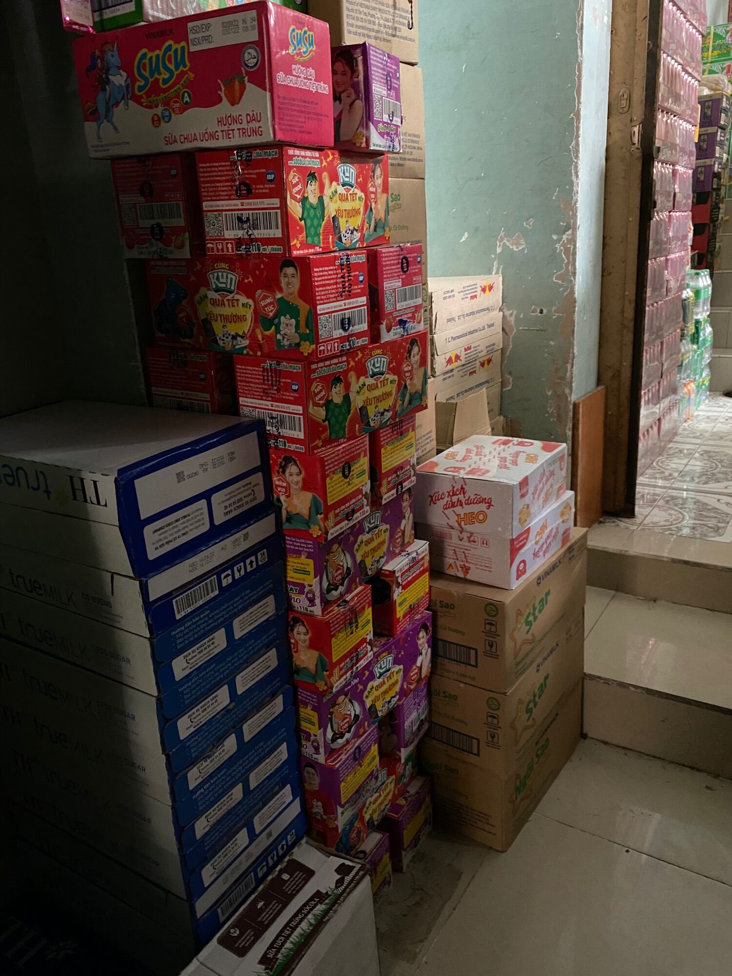 1 THÙNG SỮA KUN Túi 24 Gói Vị Dâu/Nho/Socola Lúa Mạch. (Inbox để chọn vị ạ)