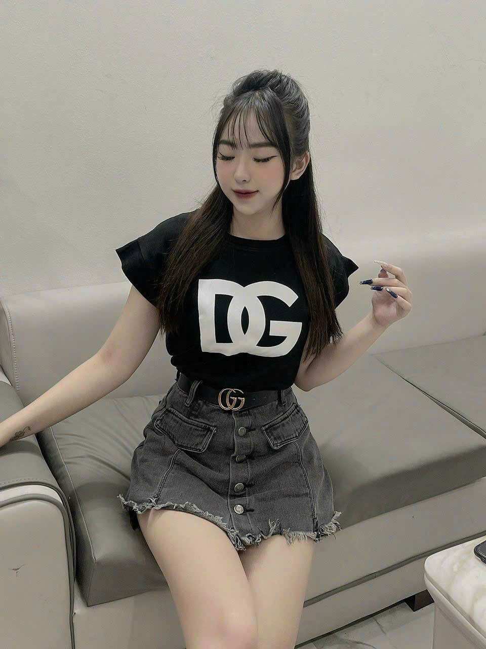 Áo thun tay hến