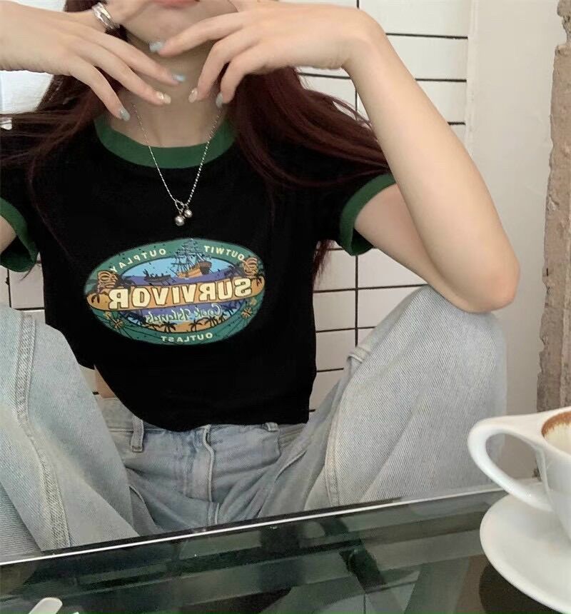 Áo croptop SUVIVOR BG