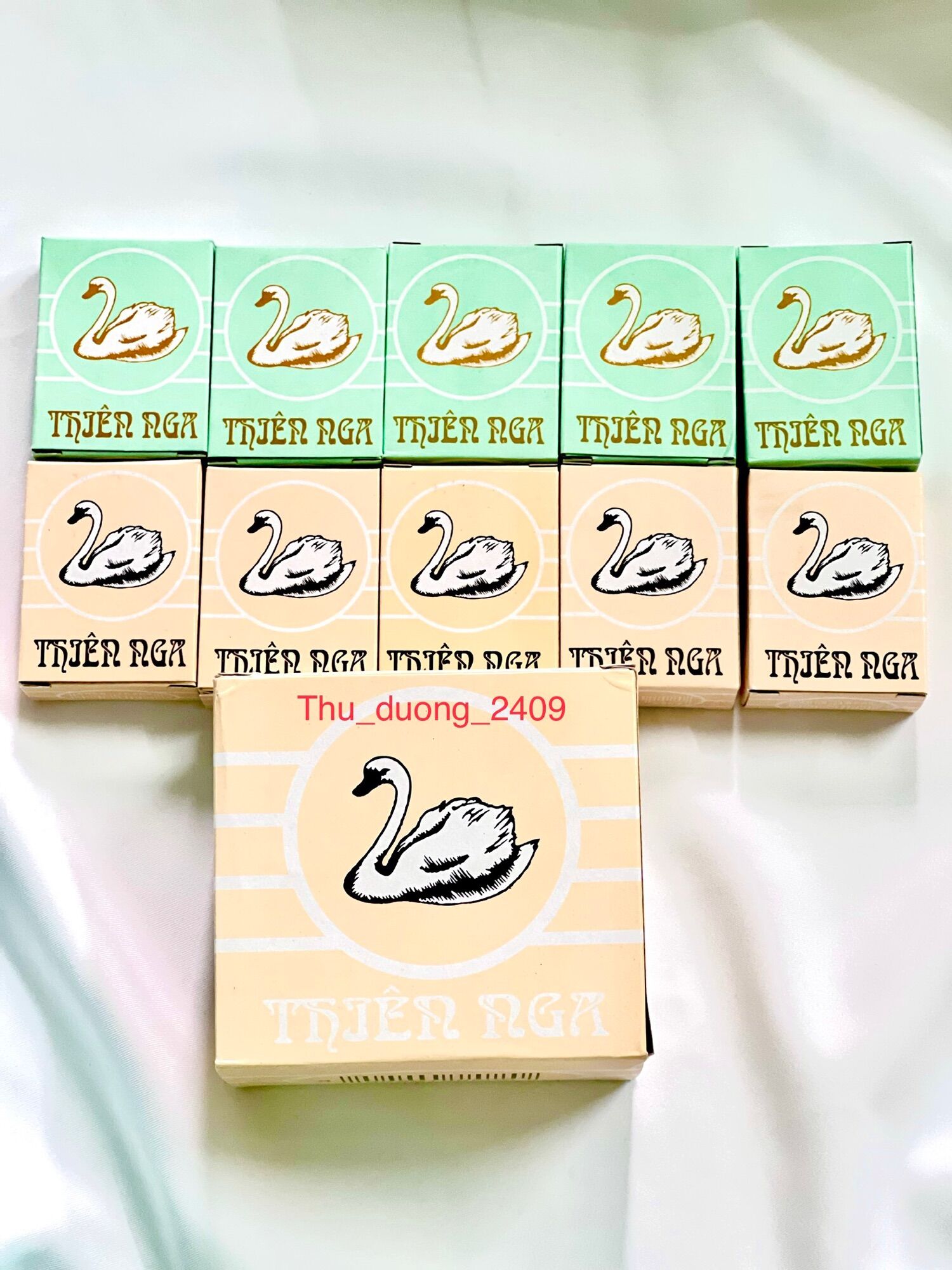 10 Bộ Tứ Sắc Thiên Nga giải trí