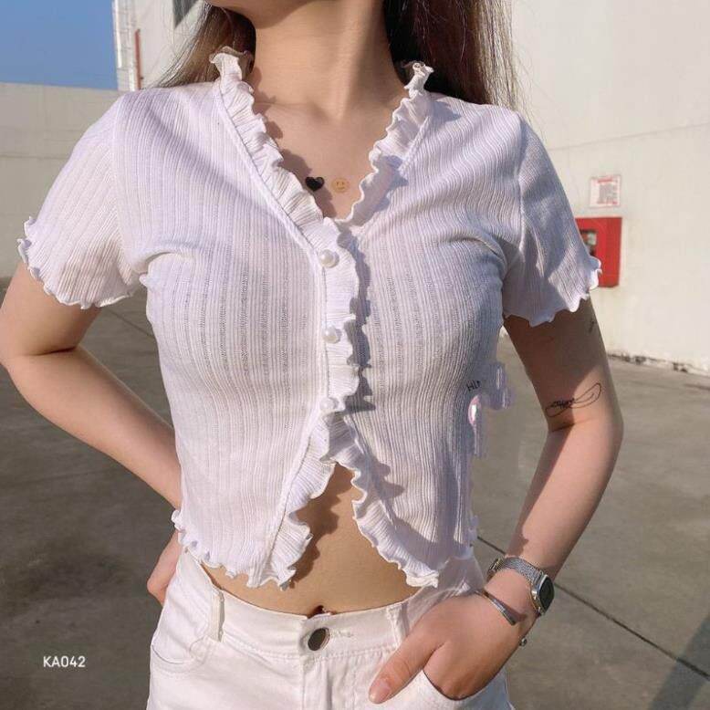 Áo Thun Gân Croptop  Viền Bèo 3 Nút