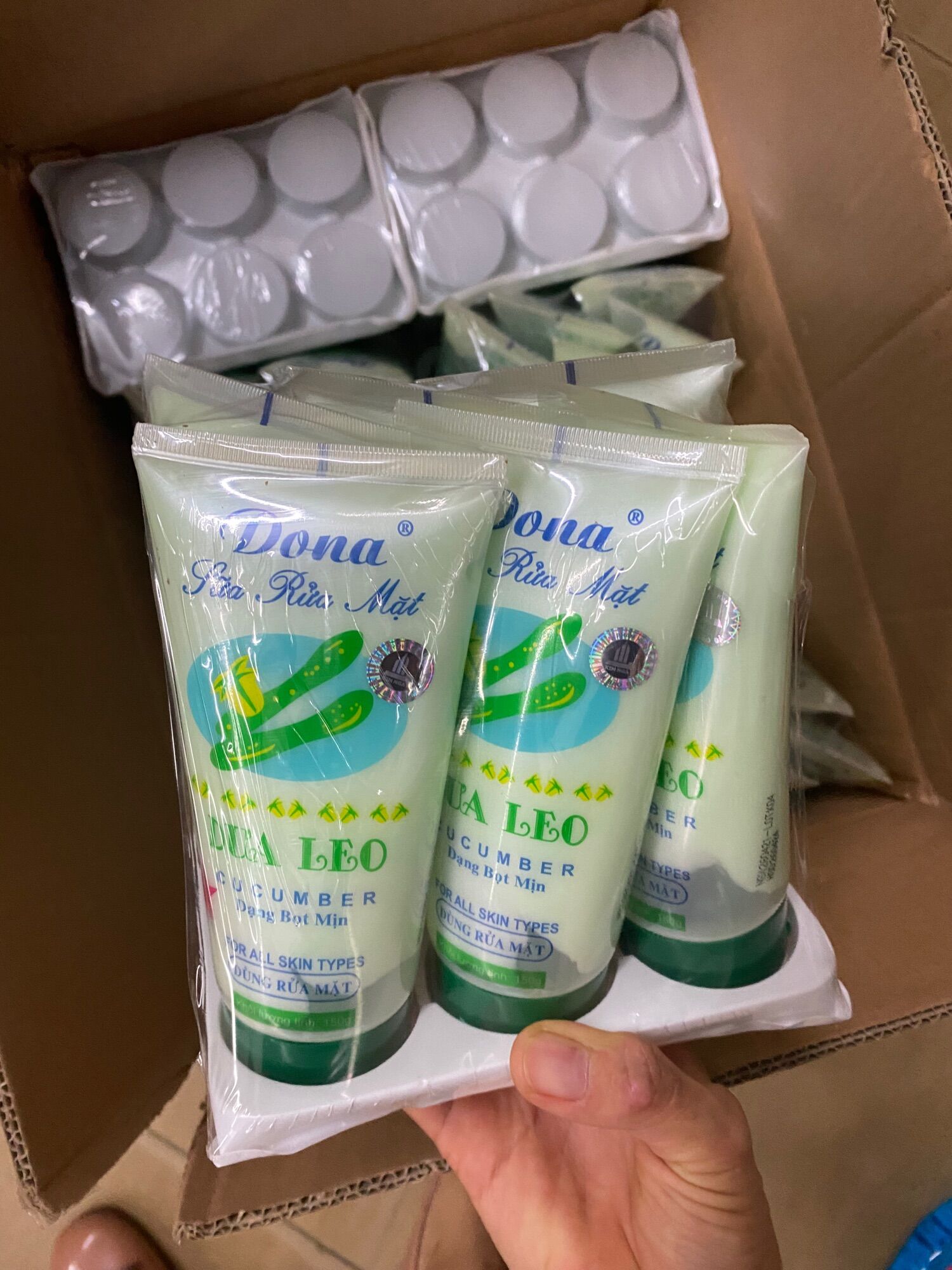 Sữa rửa mặt Dona dưa leo