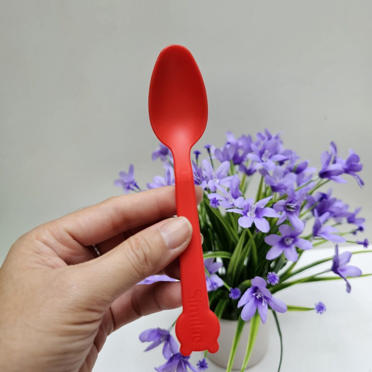 bộ chén ly muỗng ăn dặm cho bé ( màu ngẩu nhiên)
