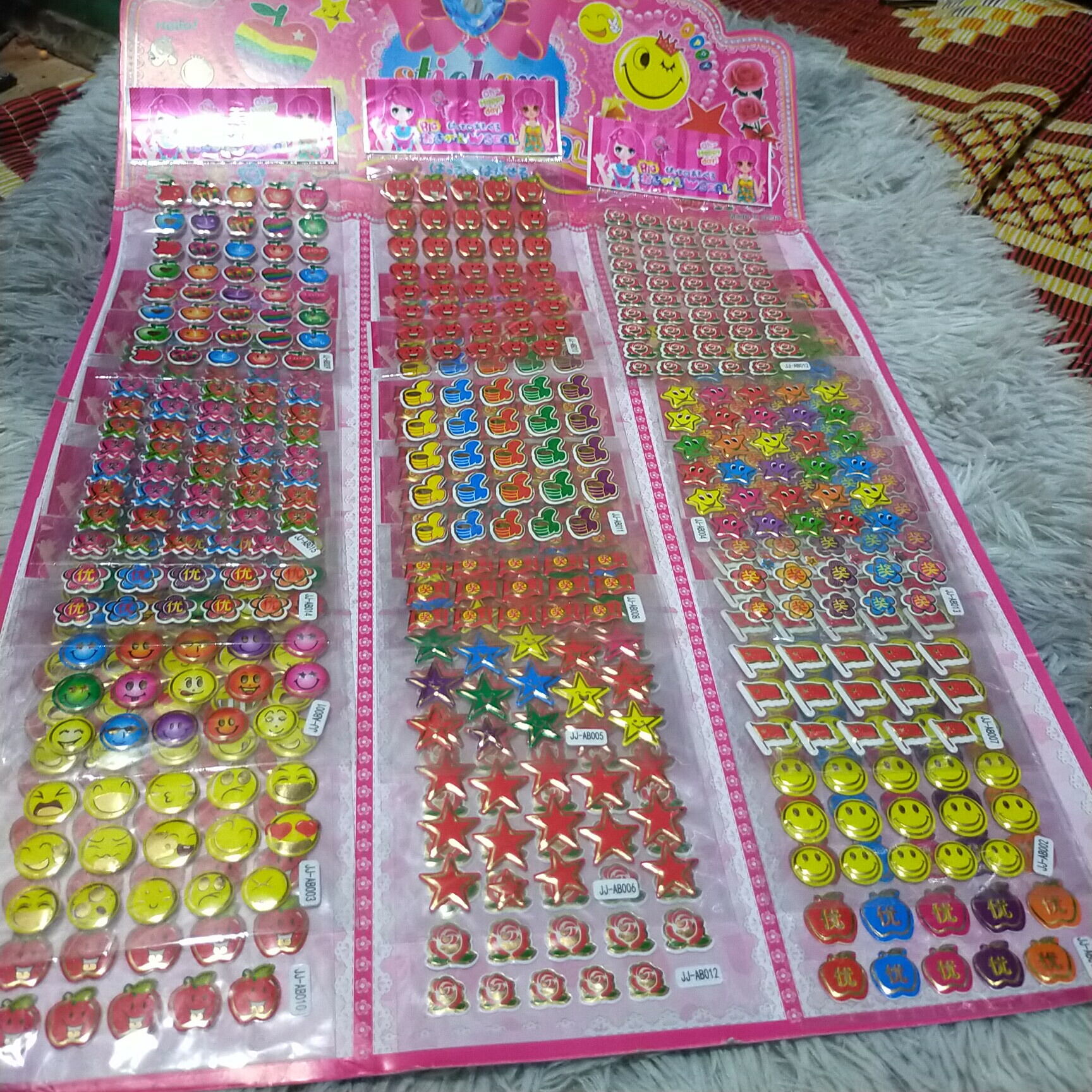 Vỉ 20 tờ dán nổi sticker mẫu đa dạng