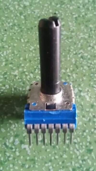 1- CHIẾT ÁP 7 CHÂN ( 10K-20K-50K)