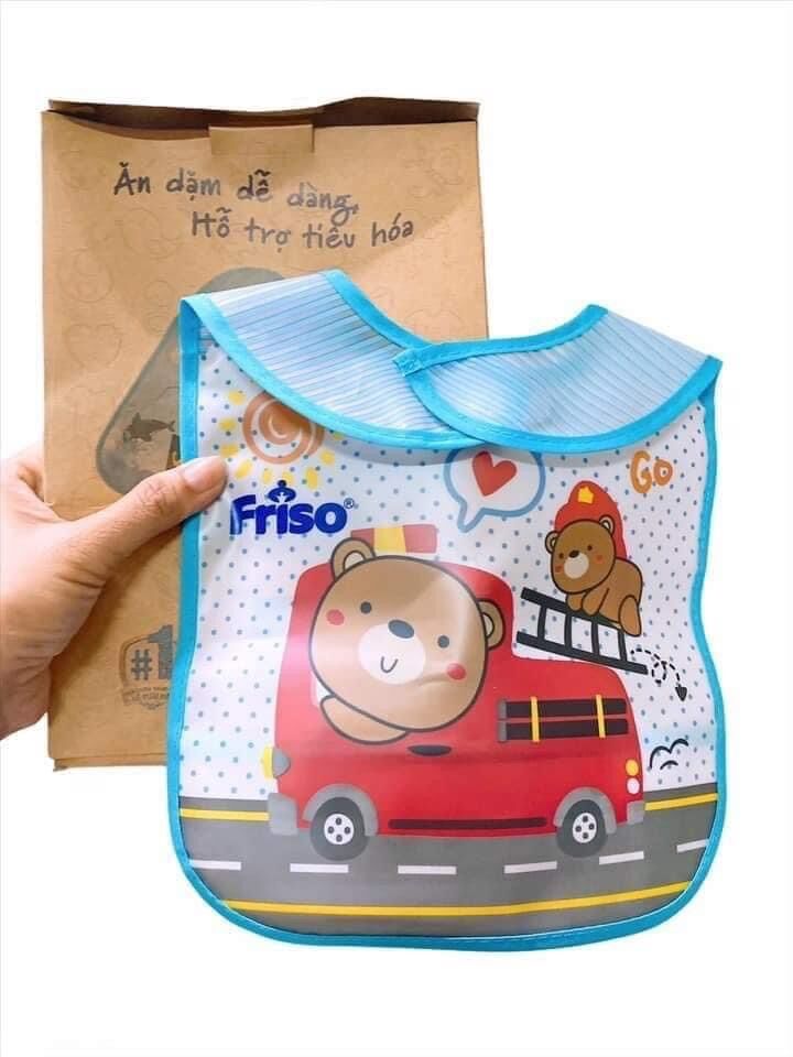 —- Yếm ăn dặm cho bé- hkm friso