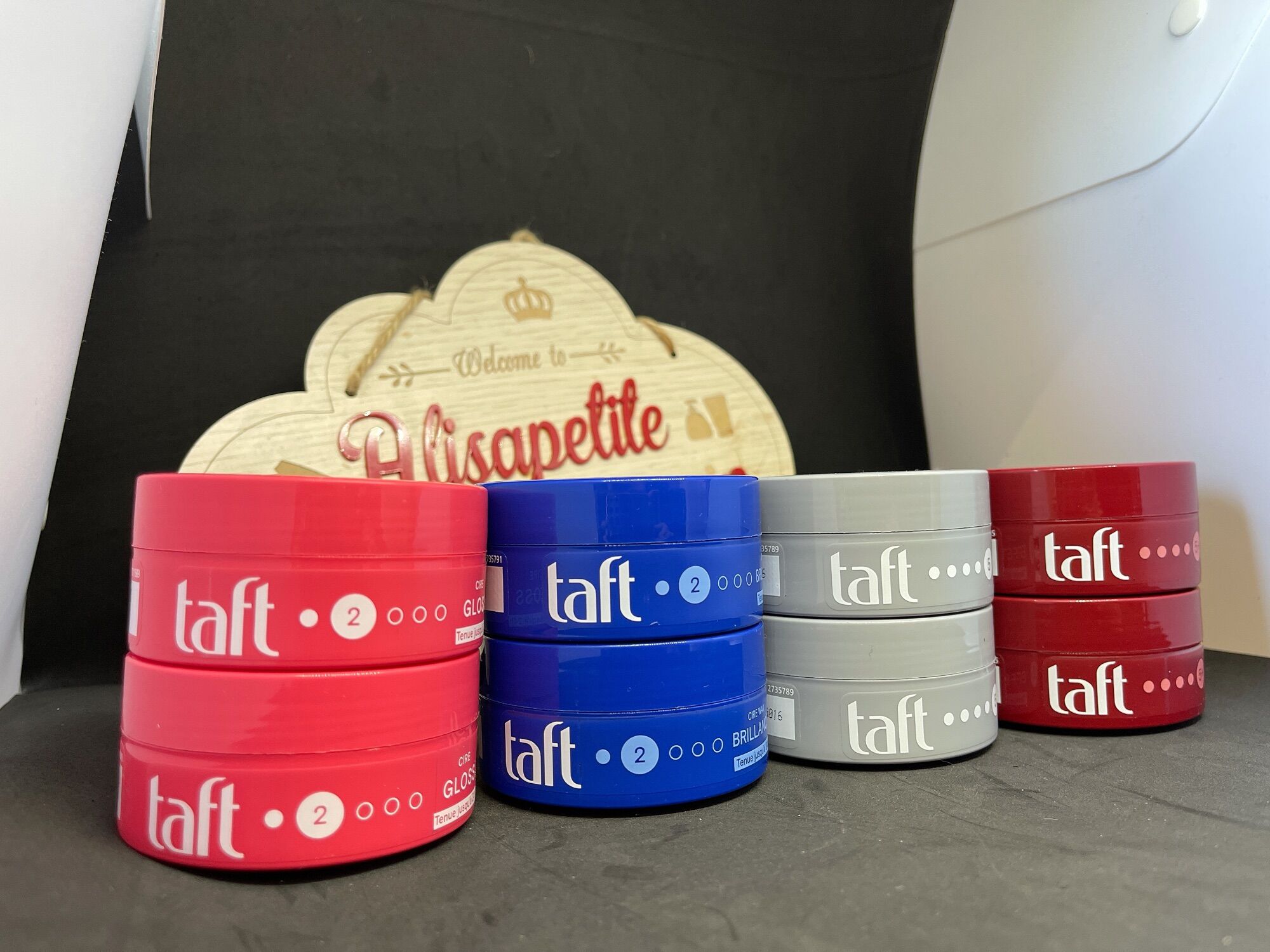 Sáp vuốt tóc Taft Đức 75ml BILL PHÁP