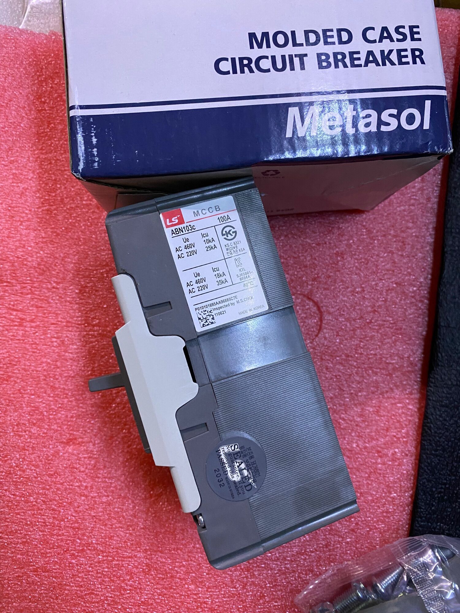 Attomat Metasol -103 c -3 pha 100 A/LS