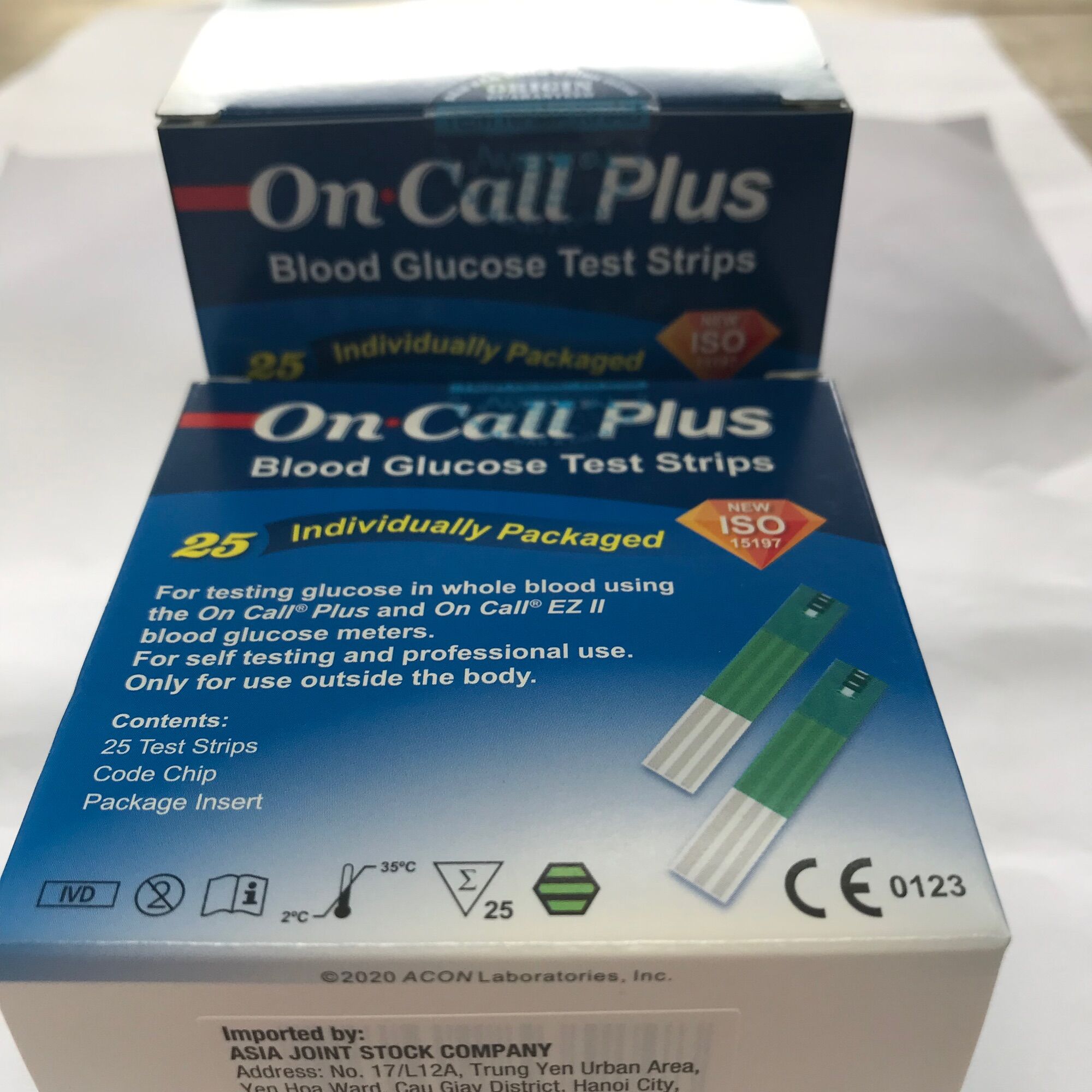 Que thử máy đo đường huyết Acon On Call Plus