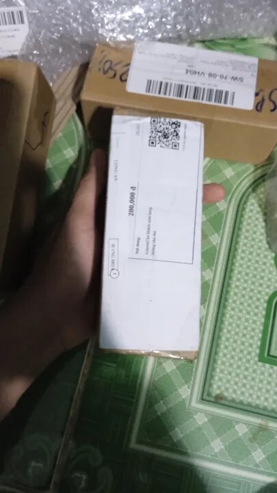 Kiện hàng bị boom