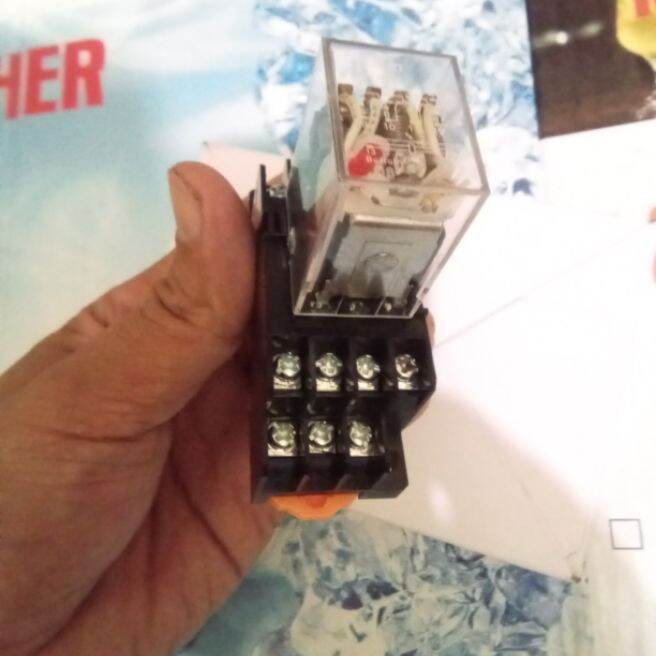 Rơ le trung gian 14 chân 220v