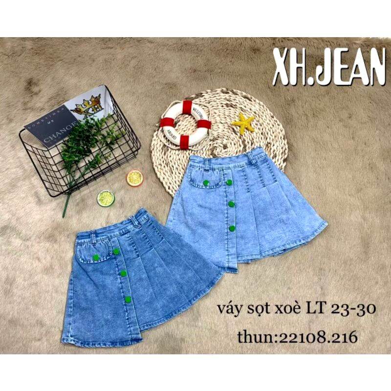 Chân váy jean xếp ly loại tốt cho bé gái size 20kg đến 38kg.Có chip bên trong