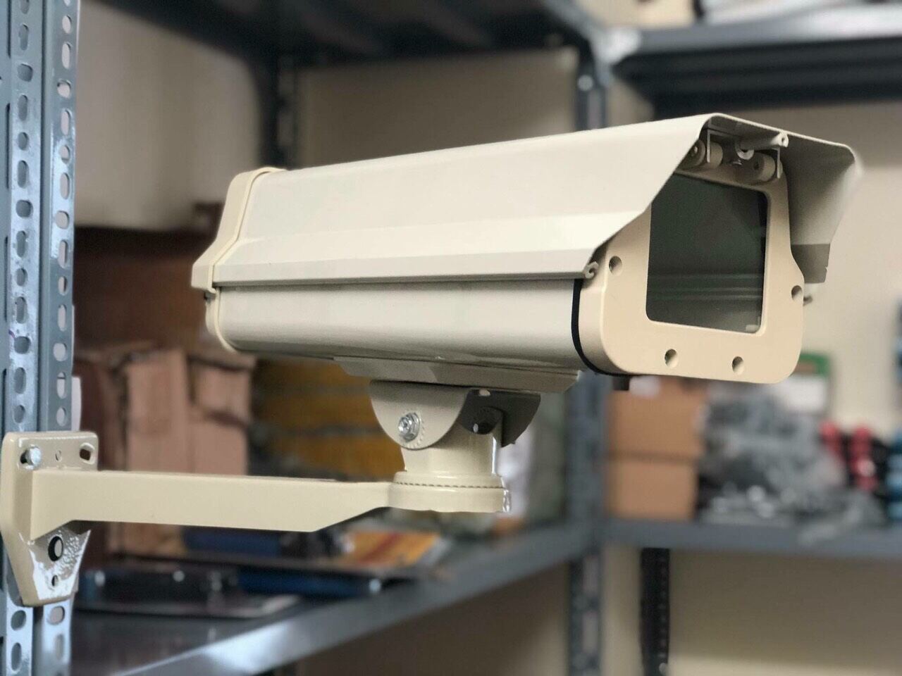 Chân đế  gắn camera dài 30cm , chân đế vỏ che camera