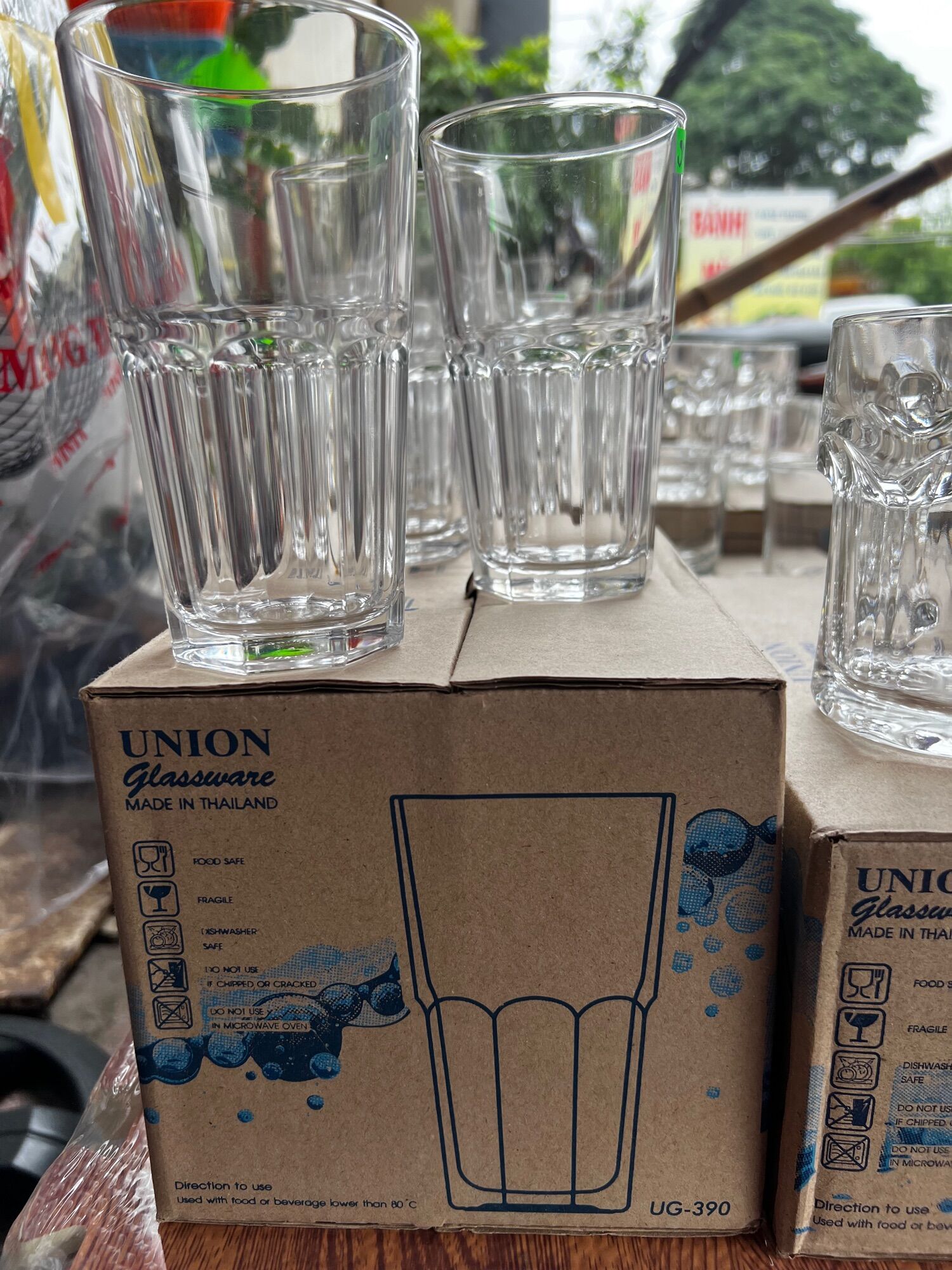 Ly thủy tinh thái lan khía cao UG-390 ( hộp 6 cái)