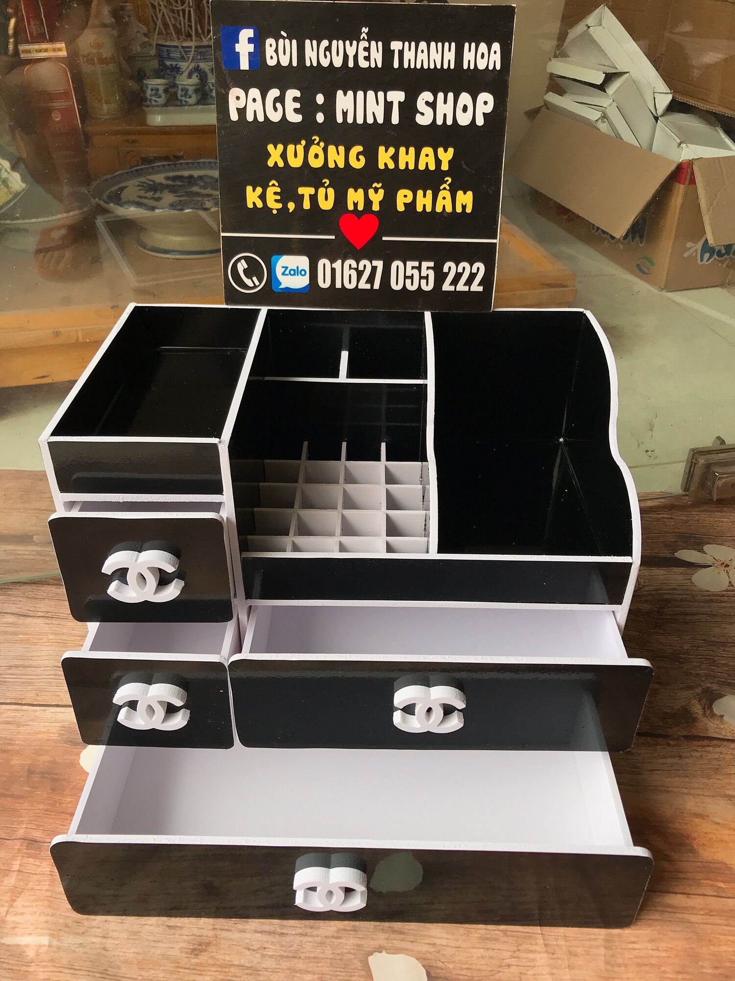 kệ đựng mỹ phẩm max plus đen loại to 35cm