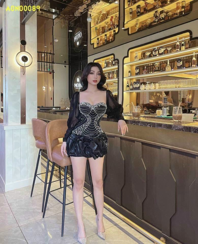 DAM  BODY  BÈO KẾT PALE ĐÍNH ĐÁ