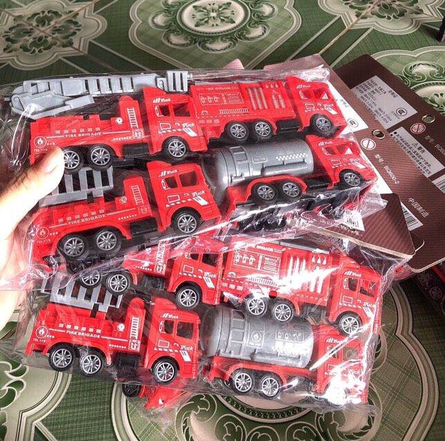 Túi đồ chơi 4 xe cứu hỏa