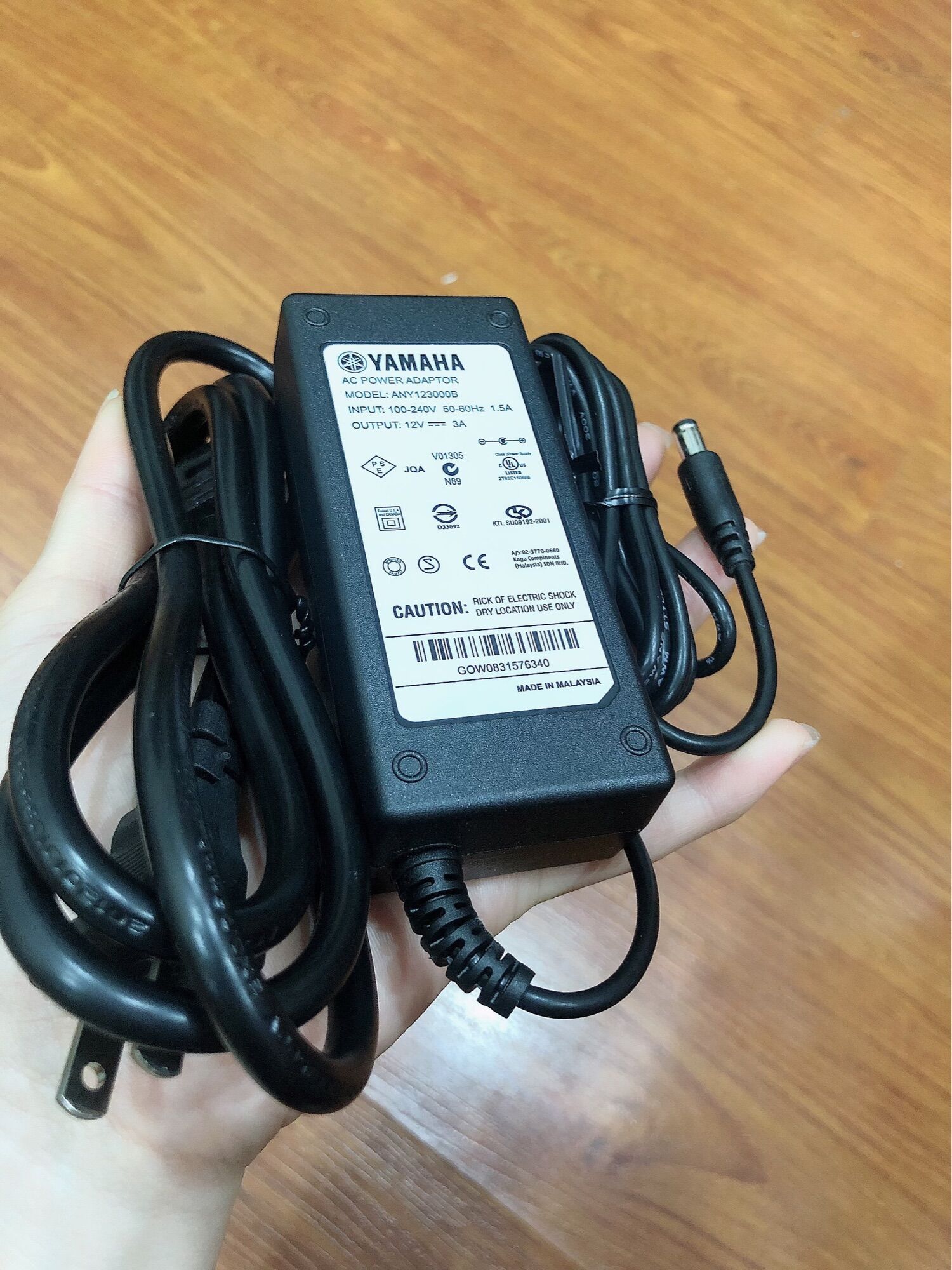 adapter nguồn 12v 3a yamaha cho đàn