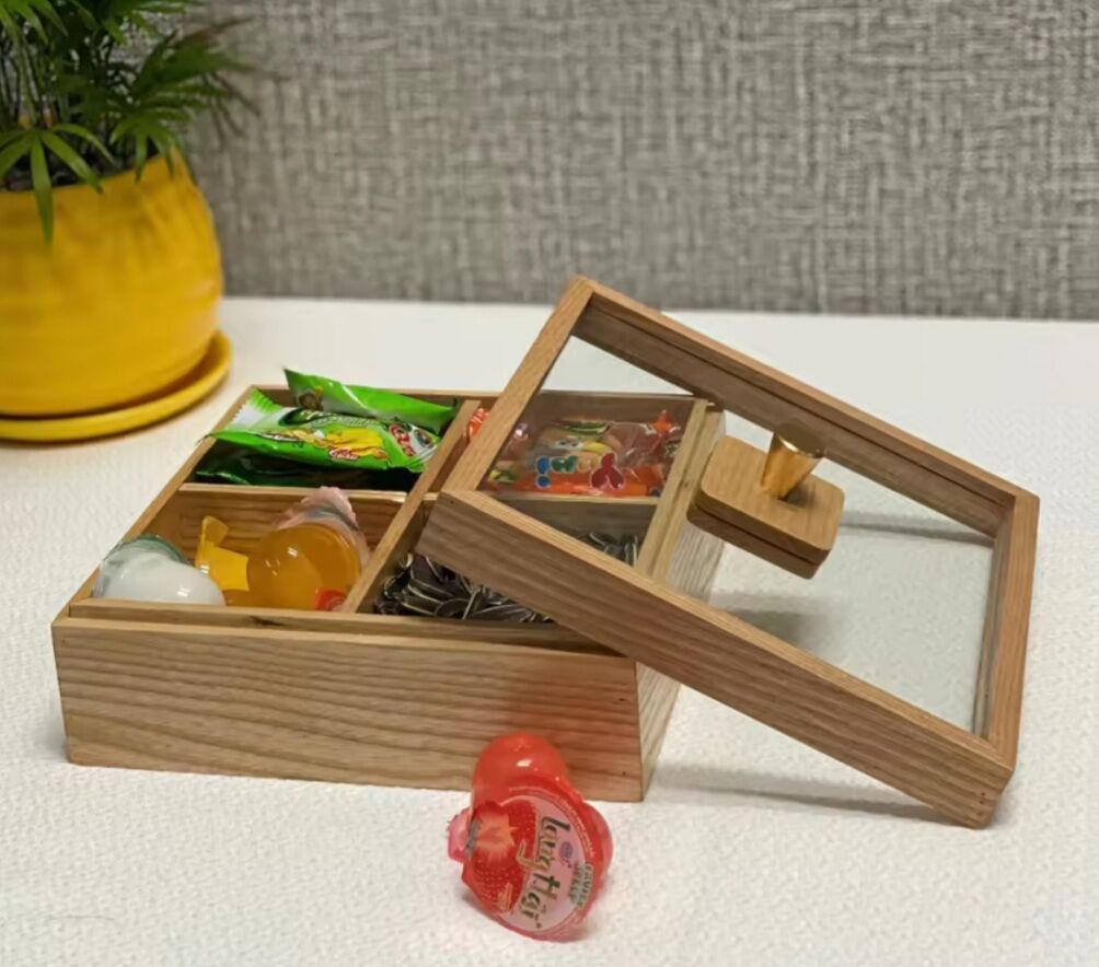 Khay đựng mứt tết bằng gỗ hộp 4 ngăn