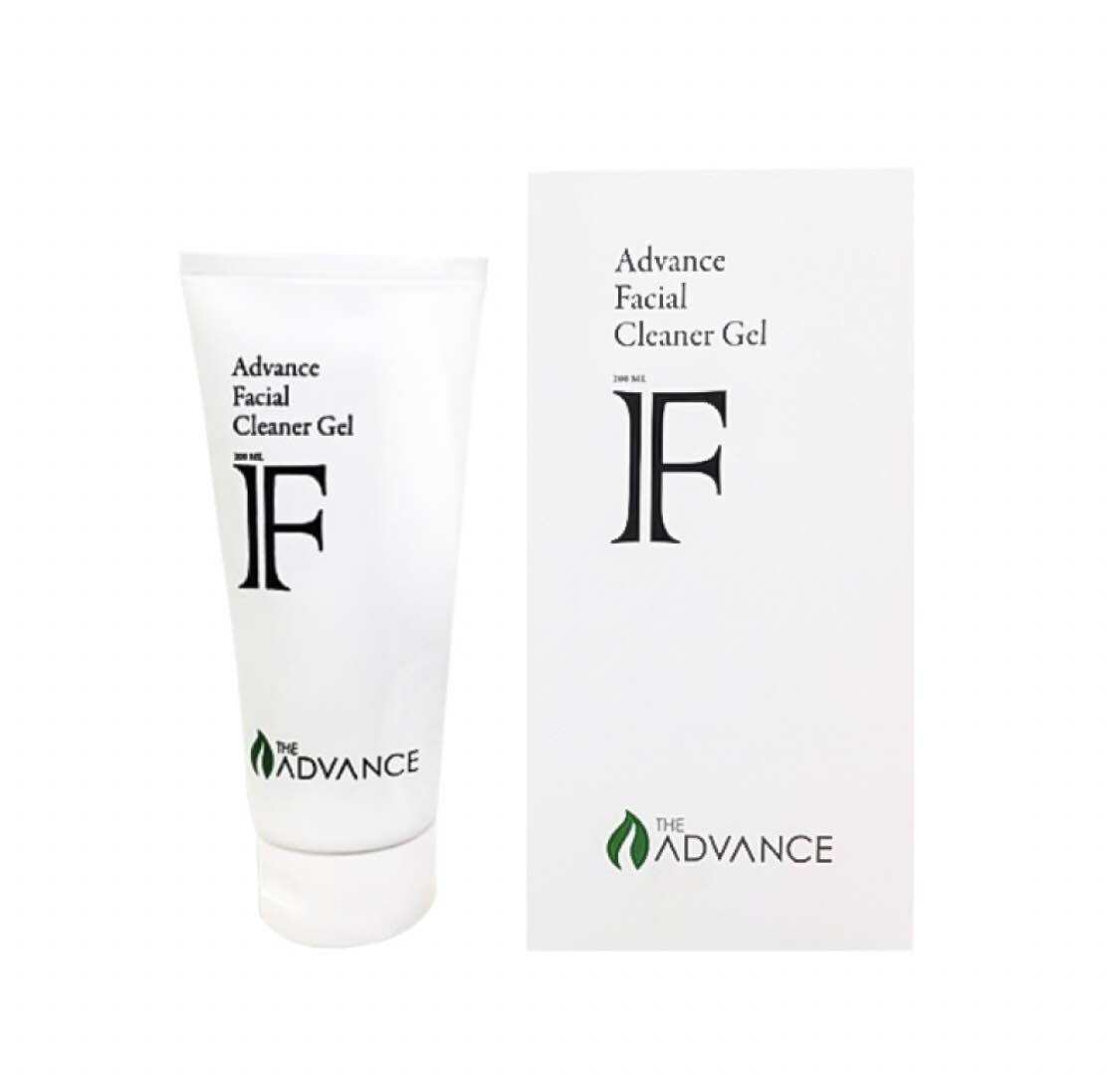 Sữa rửa mặt làm sạch sâu và sáng da ADVANCE FACIAL CLEANER GEL - The Advance