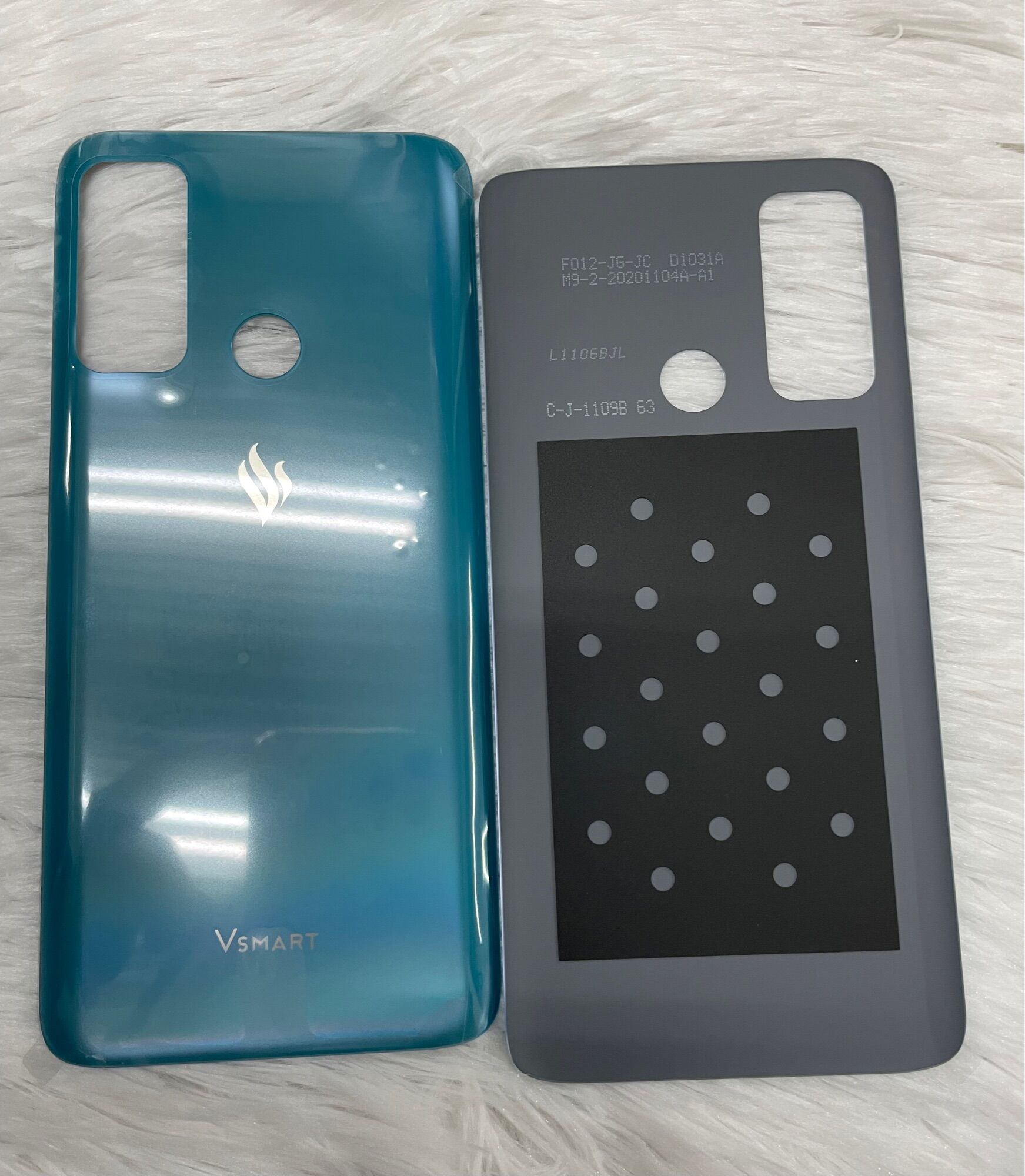 Nắp lưng Vsmart Live 4