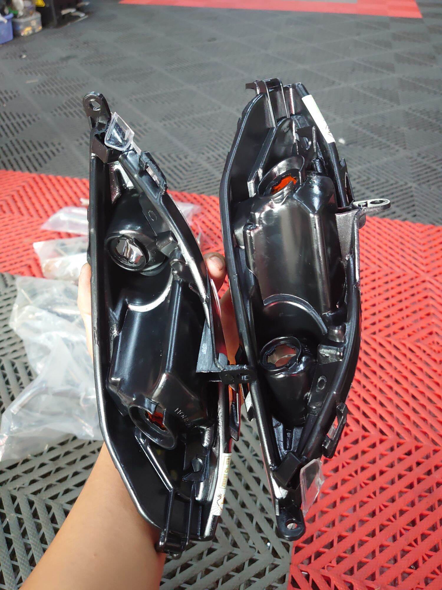 xi nhan zinpat trắng cam cho ex 135 4s ( 2006- 2010)