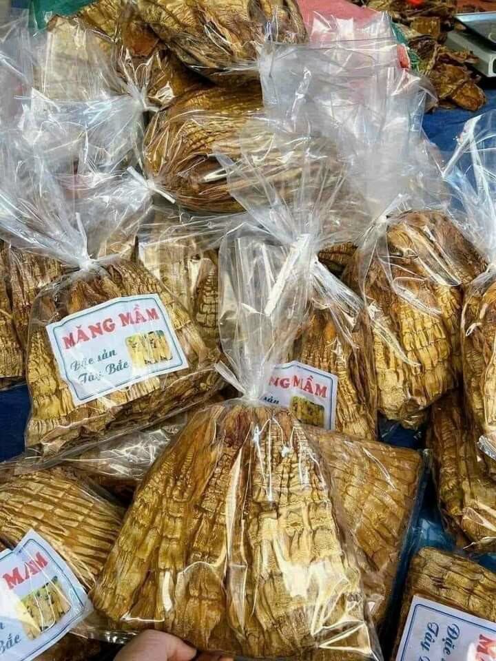 1kg măng mầm khô tây bắc (măng khô tây bắc)