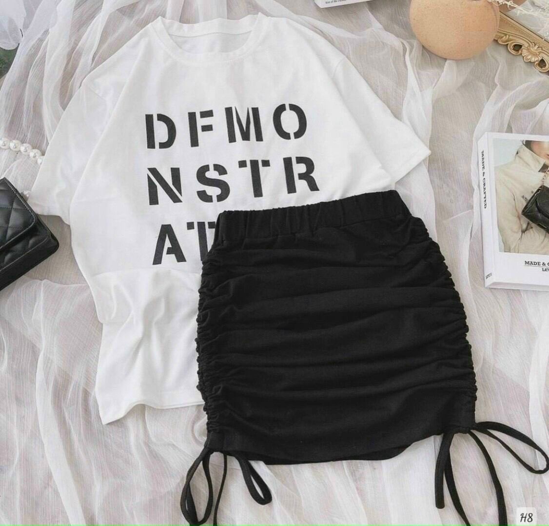 Set Áo Thun Rộng Chân Váy Rút Dây