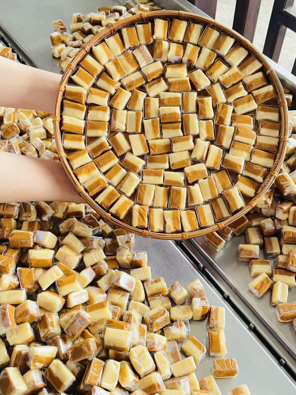 Kẹo dừa cà phê muối mềm dẻo thơm ngon 250g/ 500g/ 1kg