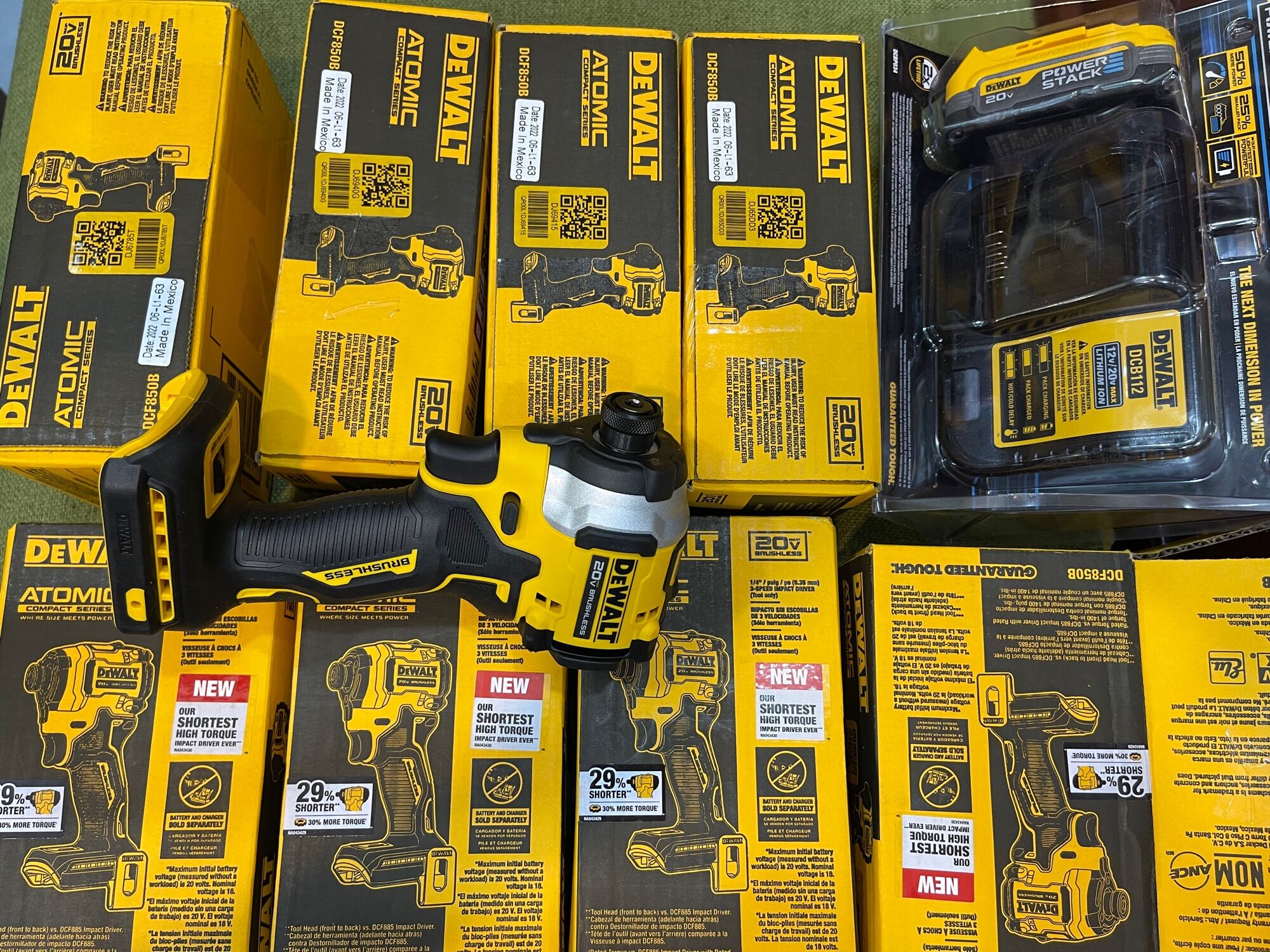 Dewalt DCF850 Mexico thân máy Mỹ về