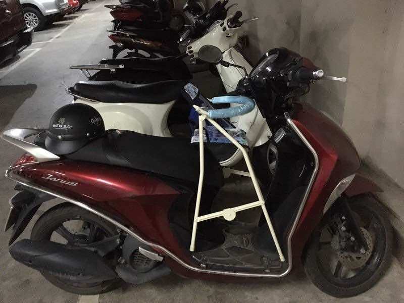 Ghế ngồi xe máy Vision