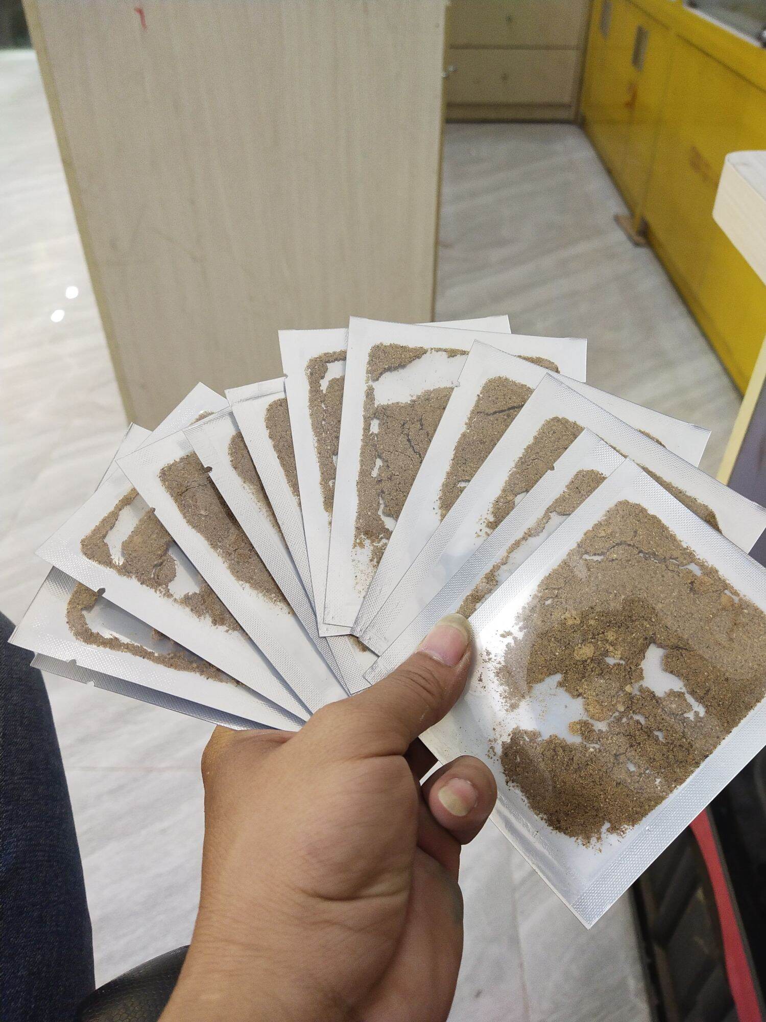 Thính Dụ Cá Trắm Đen Và Cá Chép